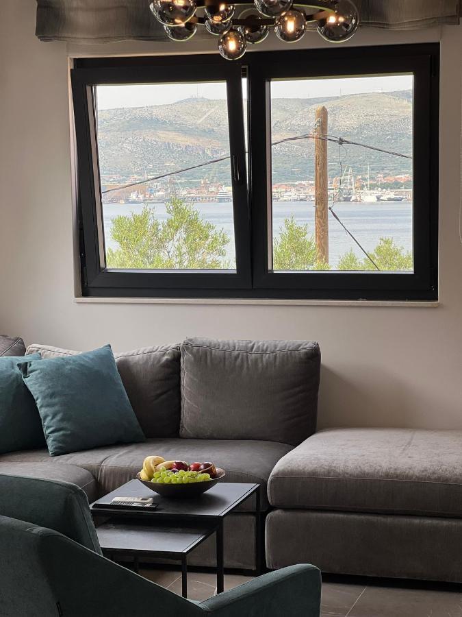 Beachfront House Olbia With Private Parking Трогир Екстериор снимка